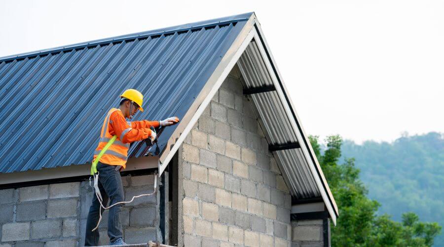 Expert new roof installation services in Bonanza, OR